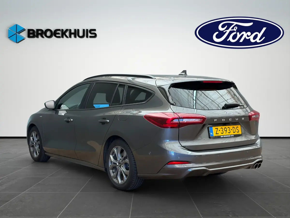 1.0 EcoBoost Hybrid ST Line 155pk | Afn. Trekhaak | Adaptive Cruise | Dodehoek Detectie | Winterpack