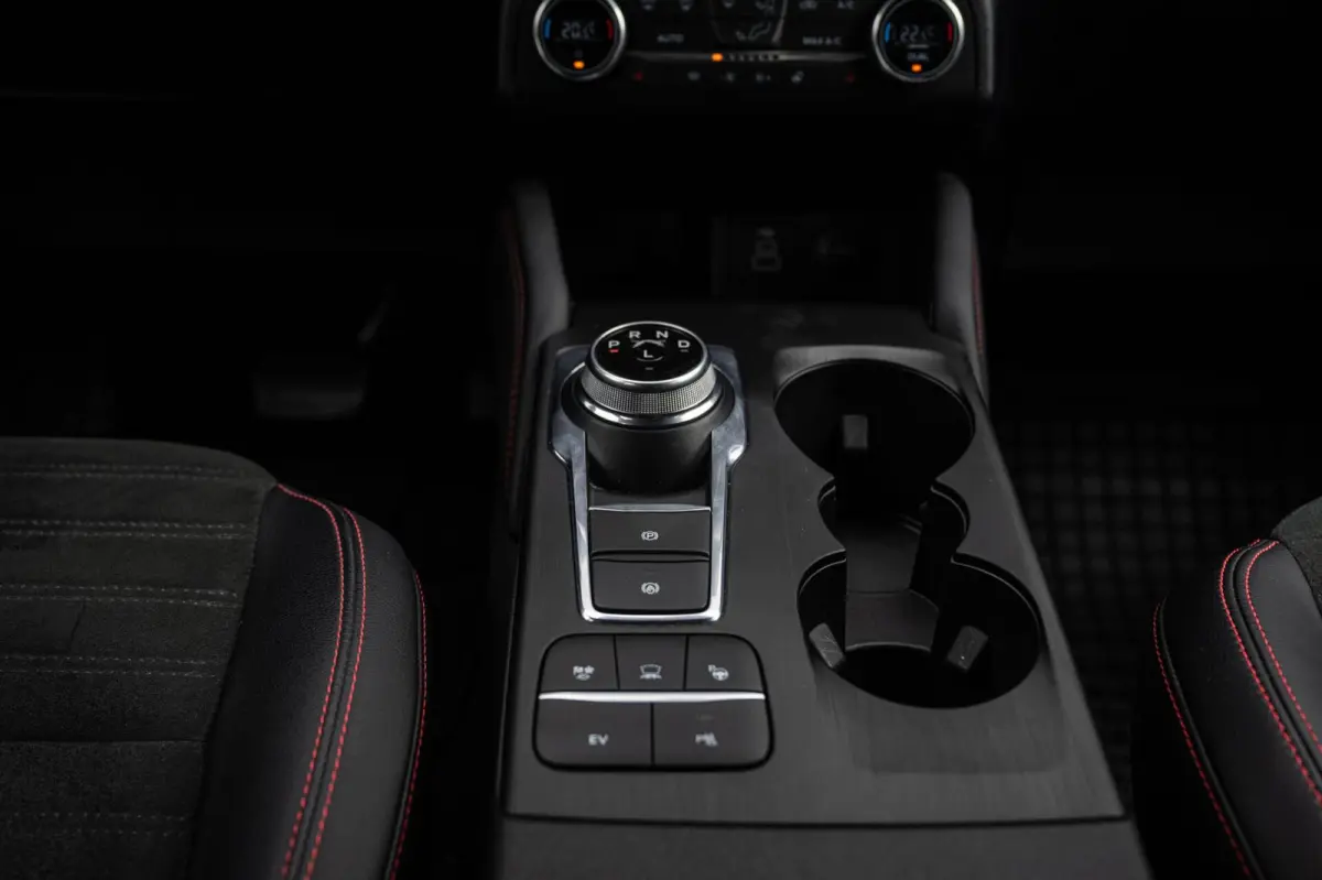 2.5 PHEV ST-Line X PANO TREKHAAK ADAPTIVE CRUISE HEAD UP CAMERA STUURVERWARMING B&O