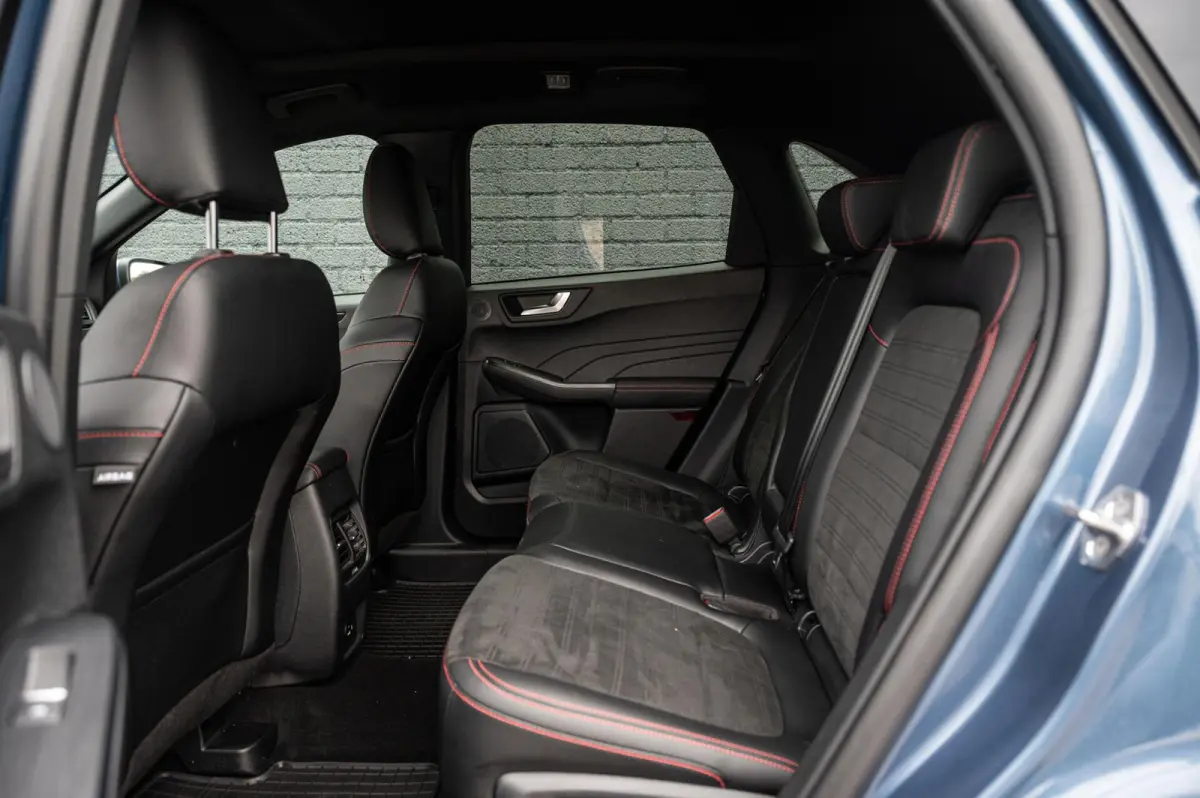 2.5 PHEV ST-Line X PANO TREKHAAK ADAPTIVE CRUISE HEAD UP CAMERA STUURVERWARMING B&O