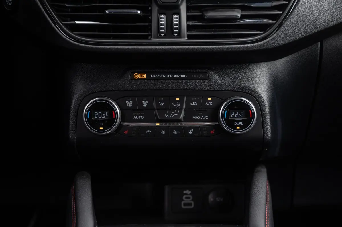 2.5 PHEV ST-Line X PANO TREKHAAK ADAPTIVE CRUISE HEAD UP CAMERA STUURVERWARMING B&O