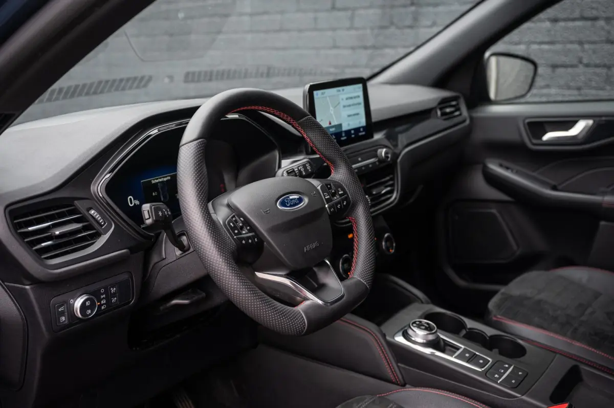 2.5 PHEV ST-Line X PANO TREKHAAK ADAPTIVE CRUISE HEAD UP CAMERA STUURVERWARMING B&O