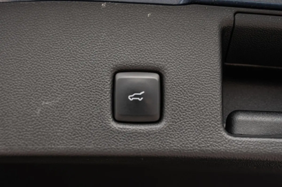 2.5 PHEV ST-Line X PANO TREKHAAK ADAPTIVE CRUISE HEAD UP CAMERA STUURVERWARMING B&O