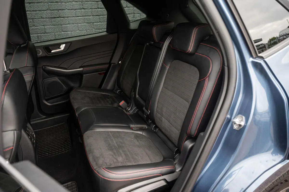 2.5 PHEV ST-Line X PANO TREKHAAK ADAPTIVE CRUISE HEAD UP CAMERA STUURVERWARMING B&O