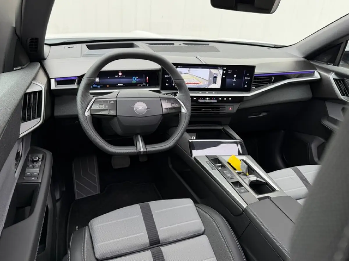 1.6 Turbo Plug-in-Hybrid GS Full-Options-Demo met 8 jaar Garantie!