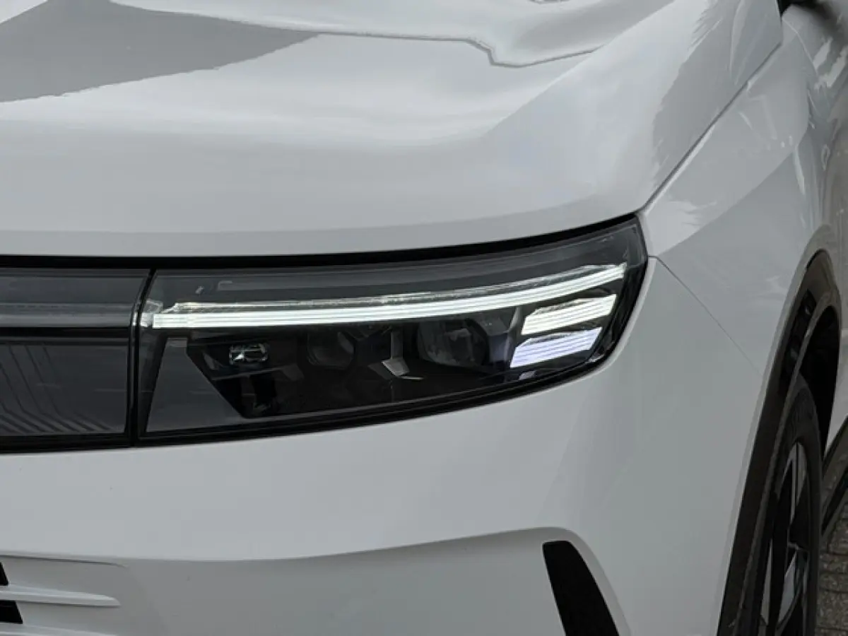 1.6 Turbo Plug-in-Hybrid GS Full-Options-Demo met 8 jaar Garantie!