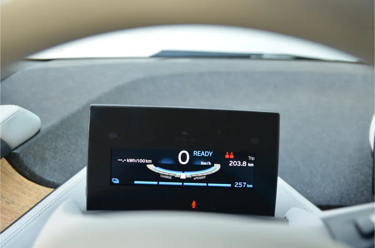 S 120Ah 42 kWh Warmtepomp, AppleCarplay