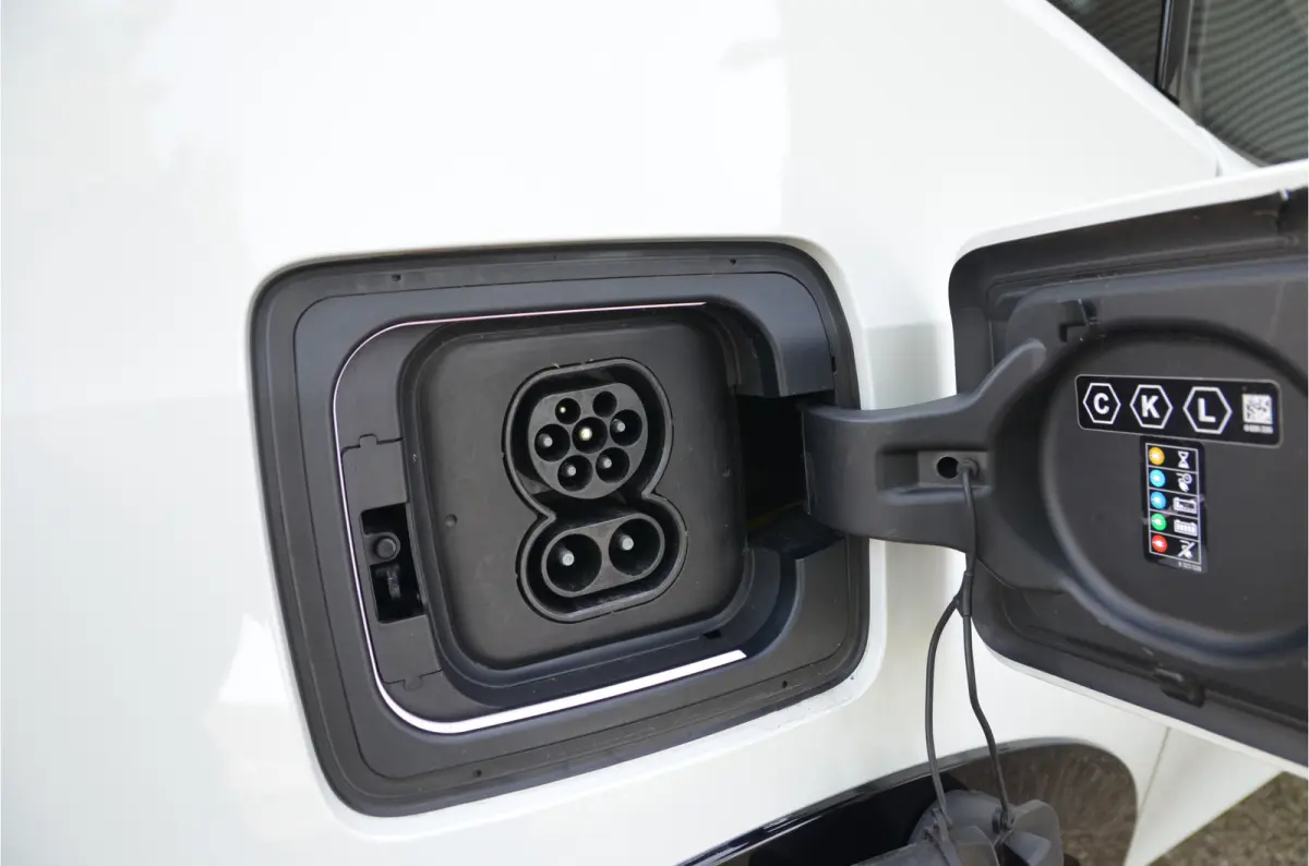 S 120Ah 42 kWh Warmtepomp, AppleCarplay