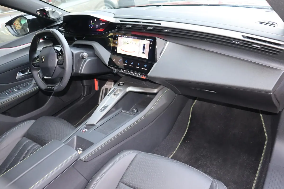 1.6 GT Exclusive Plug-In Hybrid 240 360 Camera Focal Massage Elek stoelen