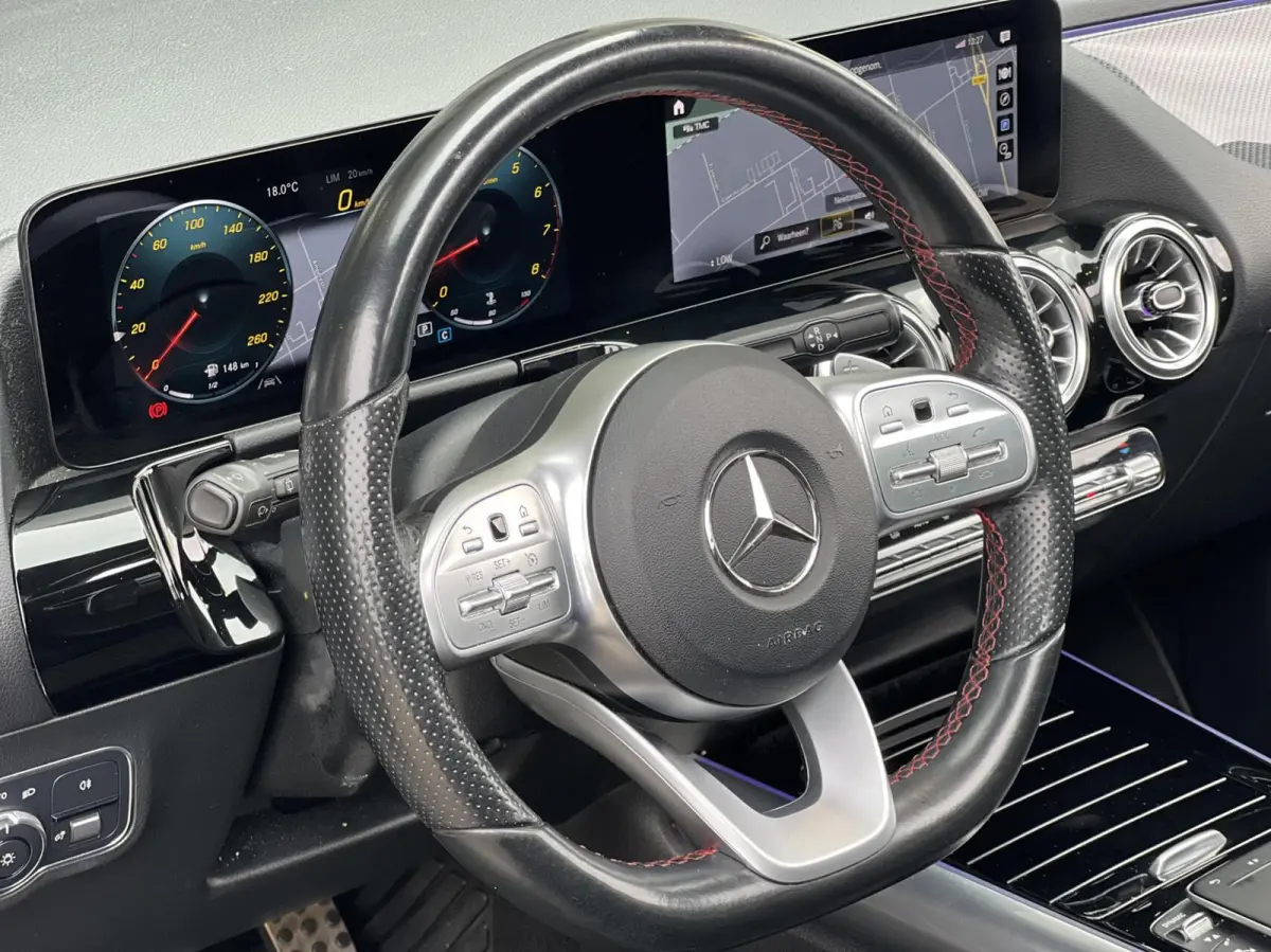 180 AMG Night|Memory|Trekhaak|Dodehoek|Sfeer|Pano|Camera|