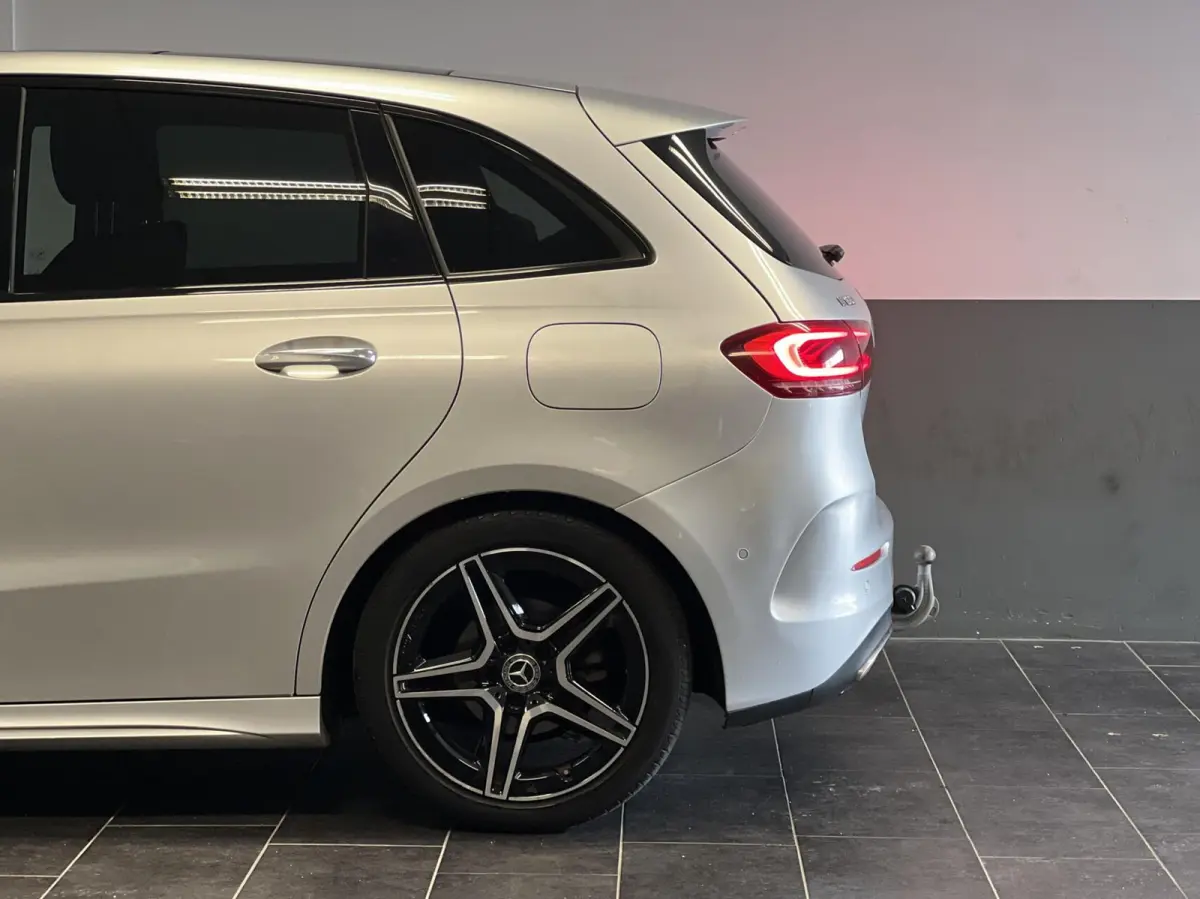 180 AMG Night|Memory|Trekhaak|Dodehoek|Sfeer|Pano|Camera|