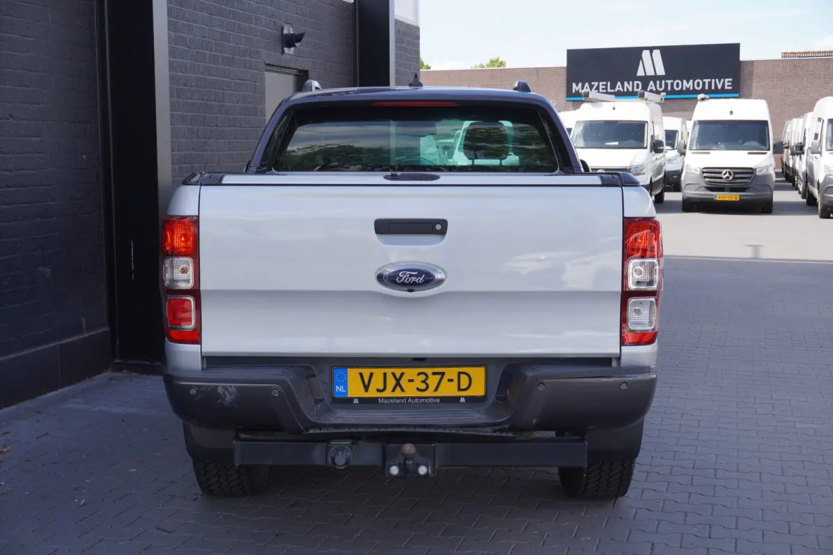 2.0 EcoBlue 213PK 4x4 Automaat EURO 6 - Airco - Navi - Cruise - € 22.900,- Excl