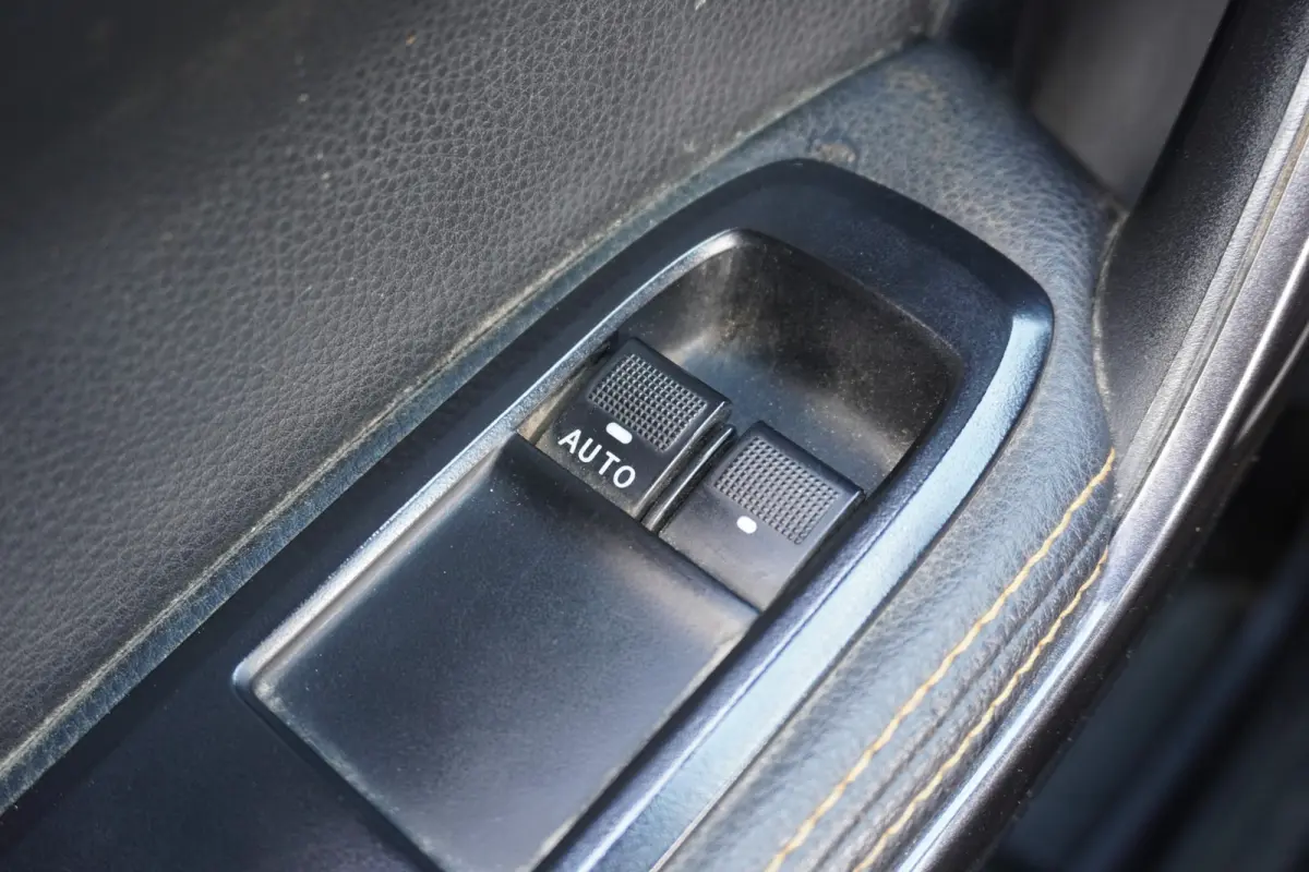 2.0 EcoBlue 213PK 4x4 Automaat EURO 6 - Airco - Navi - Cruise - € 22.900,- Excl