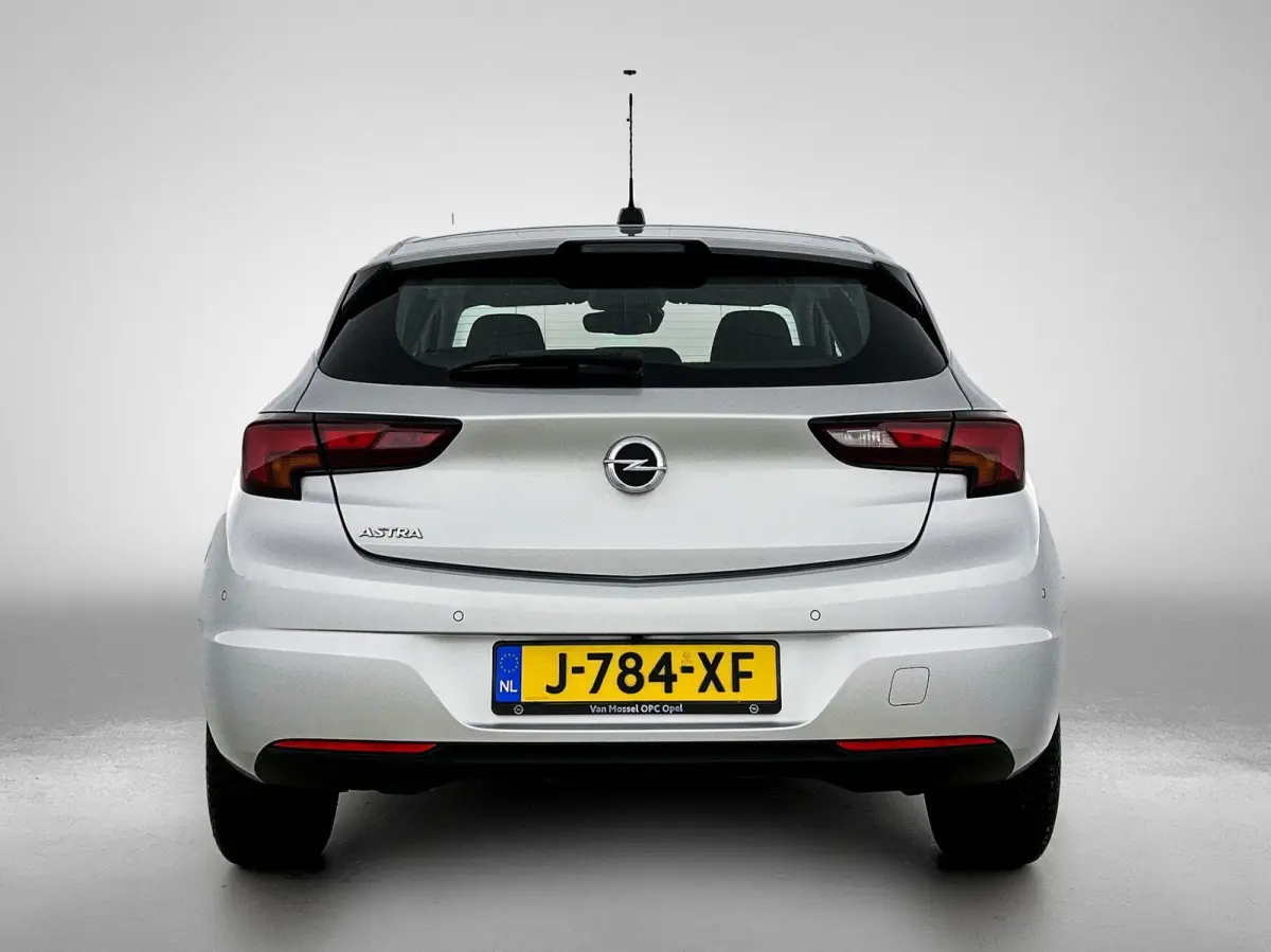 1.2 Business Edition | Cruise control | Achteruitrijcamera | Apple carplay / Android auto