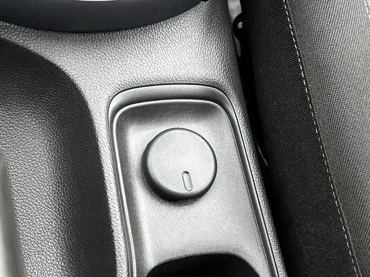 1.2 Business Edition | Cruise control | Achteruitrijcamera | Apple carplay / Android auto