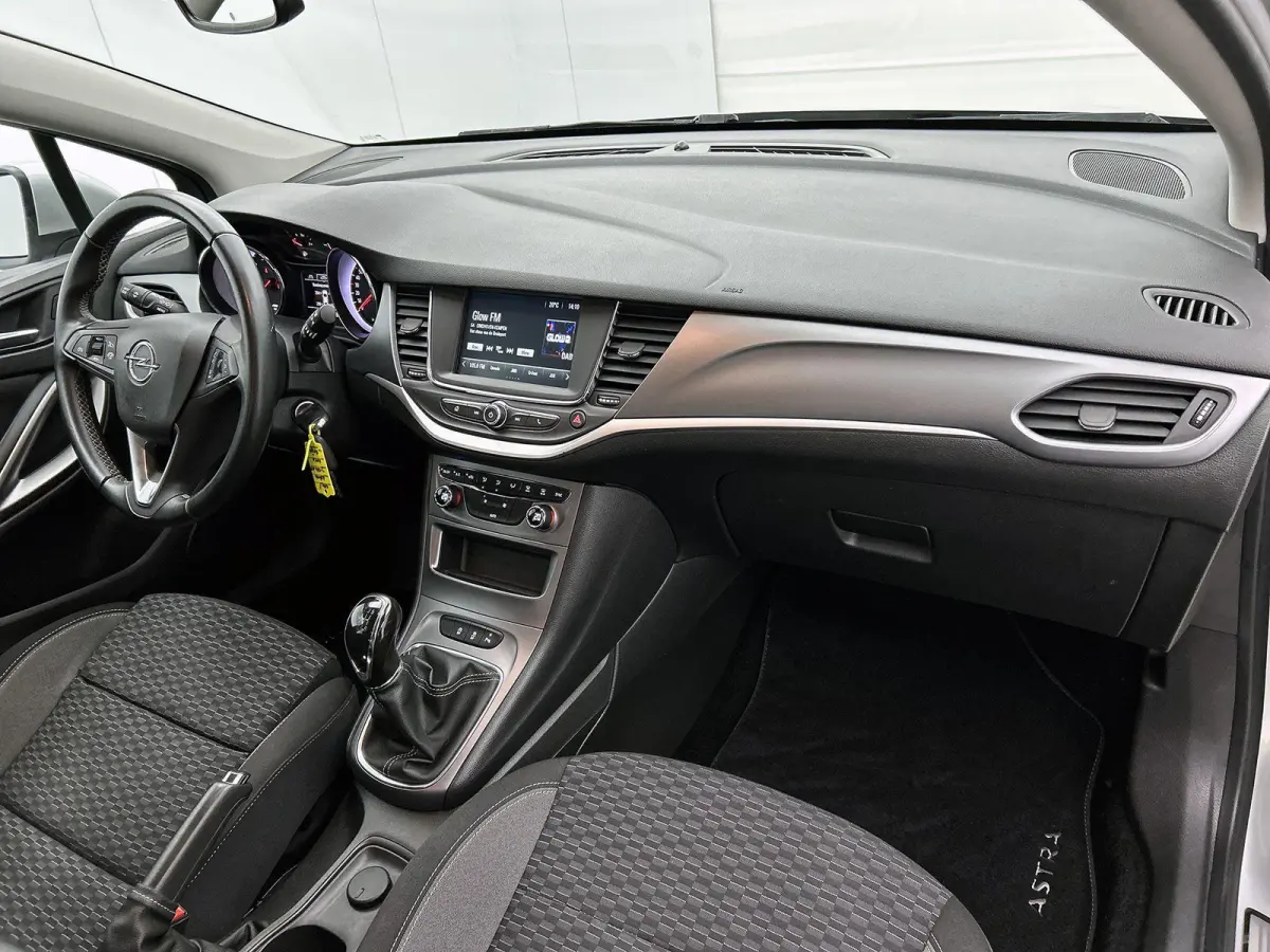 1.2 Business Edition | Cruise control | Achteruitrijcamera | Apple carplay / Android auto