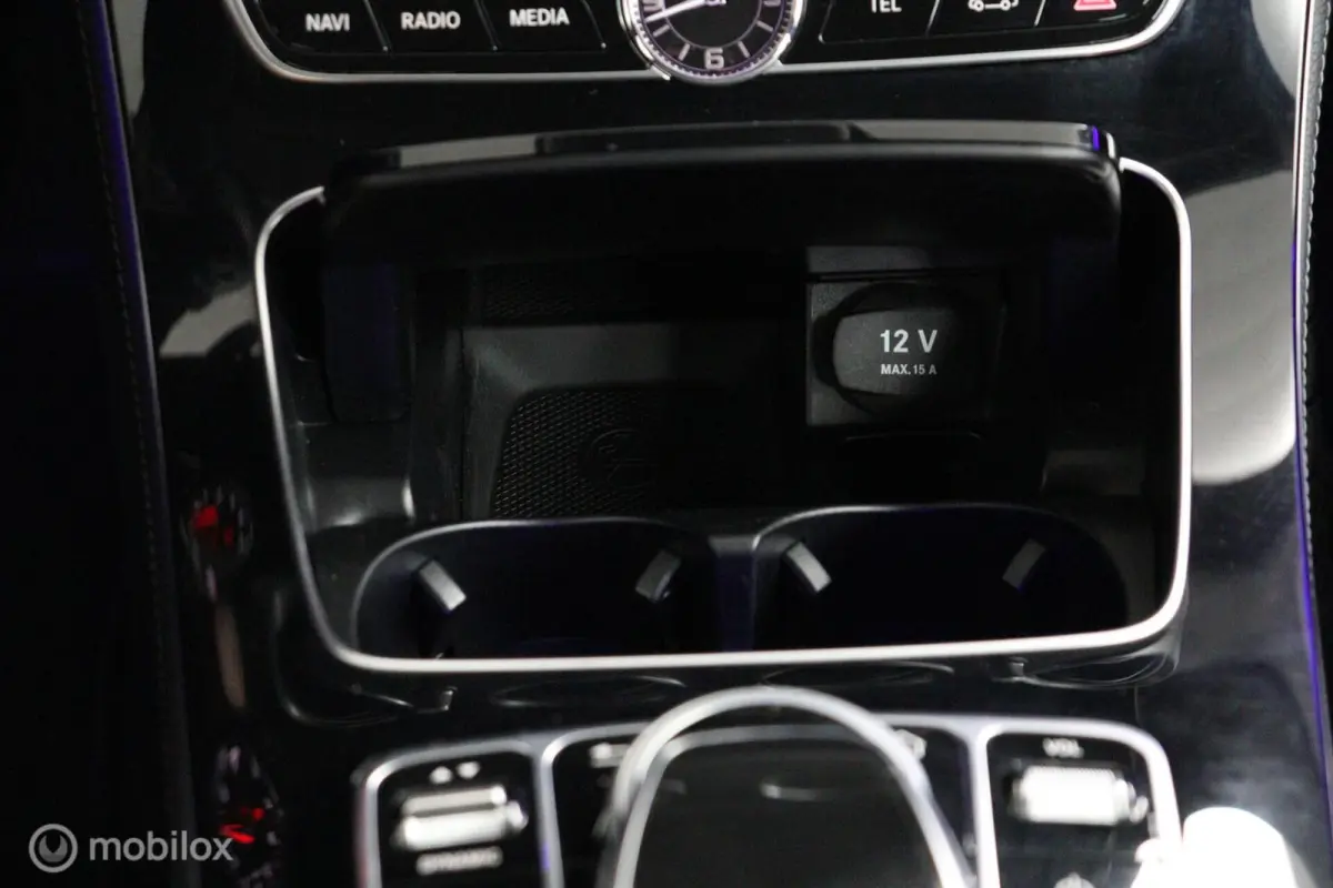 E350 e 286Pk Plug-in hydride | Gereviseerde accu | Luchtvering | Ambient Light | PDC V&A | Led verlichting | Bruin-leder | Essenhout | DEALER-STAAT