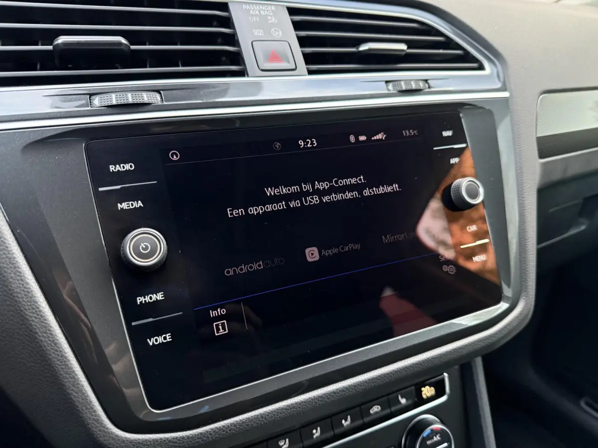 1.5 TSI ACT Highline Business R | Trekhaak | Adaptieve Cruise | CarPlay | Full LED | APK 09-2027 |