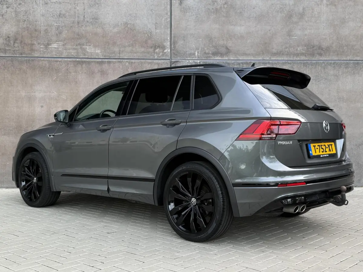 1.5 TSI ACT Highline Business R | Trekhaak | Adaptieve Cruise | CarPlay | Full LED | APK 09-2027 |