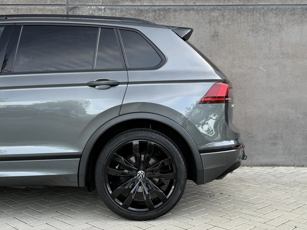 1.5 TSI ACT Highline Business R | Trekhaak | Adaptieve Cruise | CarPlay | Full LED | APK 09-2027 |