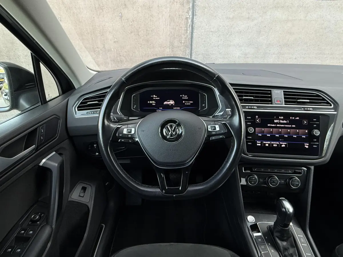 1.5 TSI ACT Highline Business R | Trekhaak | Adaptieve Cruise | CarPlay | Full LED | APK 09-2027 |