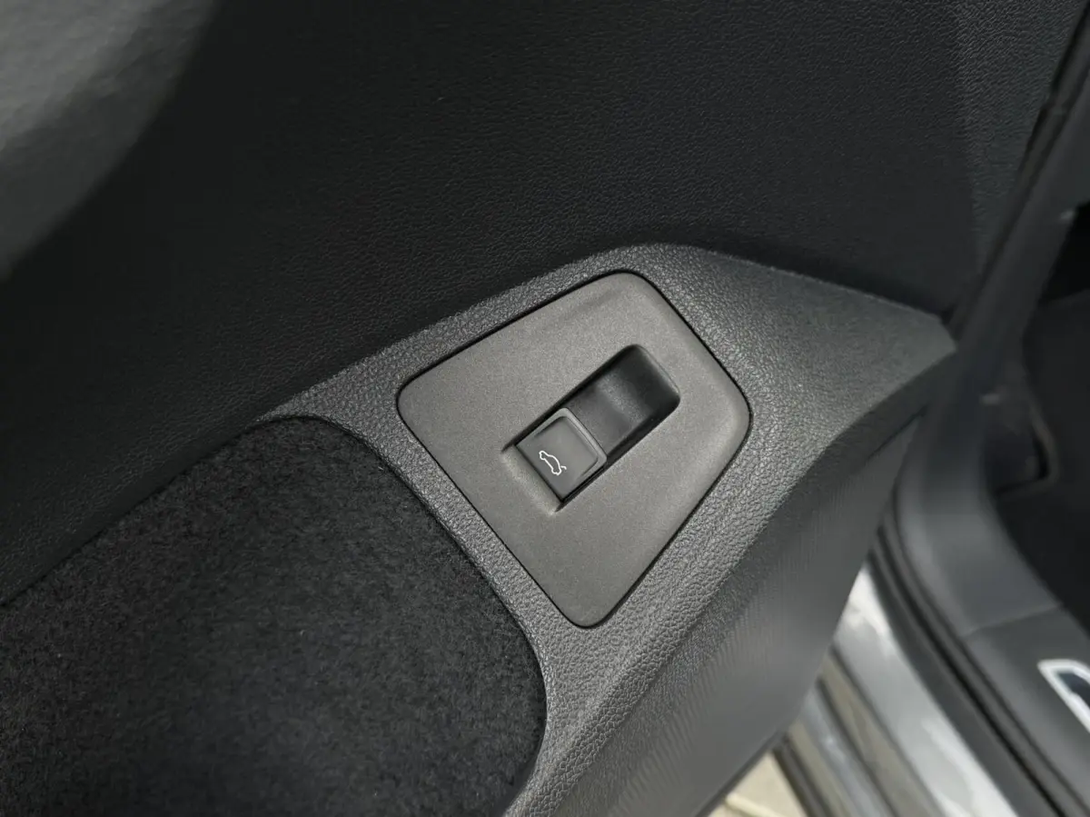 1.5 TSI ACT Highline Business R | Trekhaak | Adaptieve Cruise | CarPlay | Full LED | APK 09-2027 |