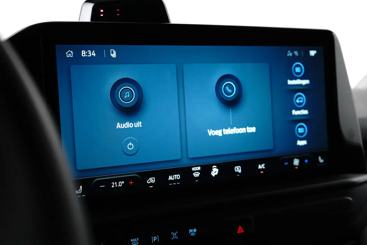 340 L2H1 Limited 71 kWh | NIEUWE BUS! | DIRECT RIJDEN! | STOELVERWARMING | CRUISE | CAMERA | PAK SENS V+A | APPLE CARPLAY/ANDROID AUTO | LED