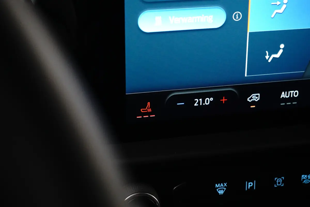 340 L2H1 Limited 71 kWh | NIEUWE BUS! | DIRECT RIJDEN! | STOELVERWARMING | CRUISE | CAMERA | PAK SENS V+A | APPLE CARPLAY/ANDROID AUTO | LED
