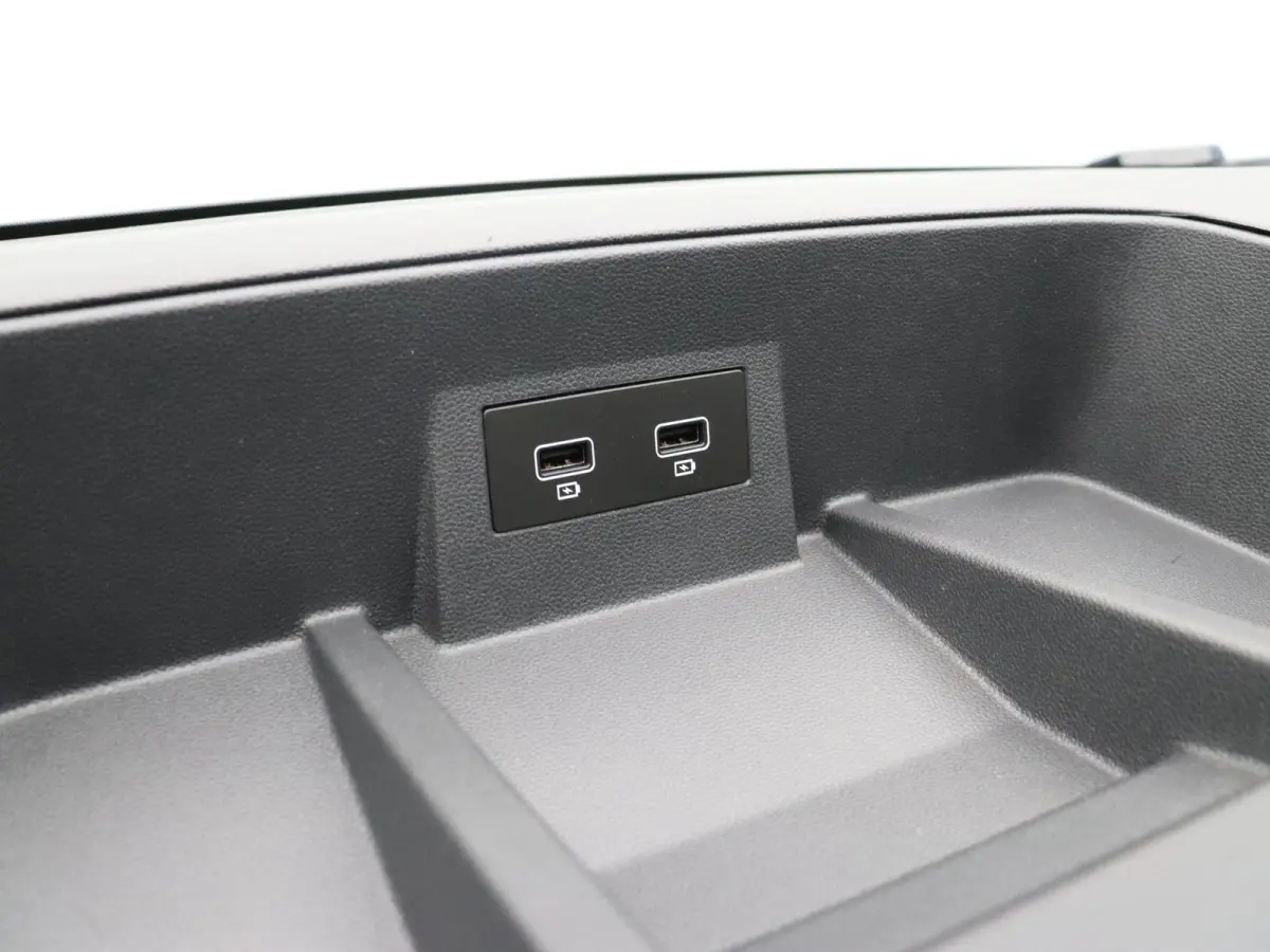 2.0 dCi 110pk T30 L2H1 Comfort | Parkeersensoren | Laadruimtebetimmering | Vierseizoensbanden | Navigatie |