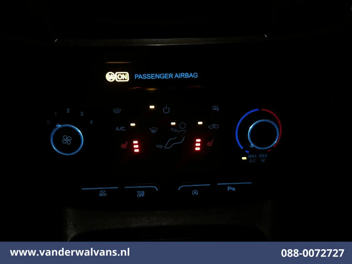 1.5 EcoBlue 100pk L2H1 Euro6 Airco | Camera | Navigatie | Apple Carplay | Stoelverwarming Verwarmde voorruit, Parkeersensoren
