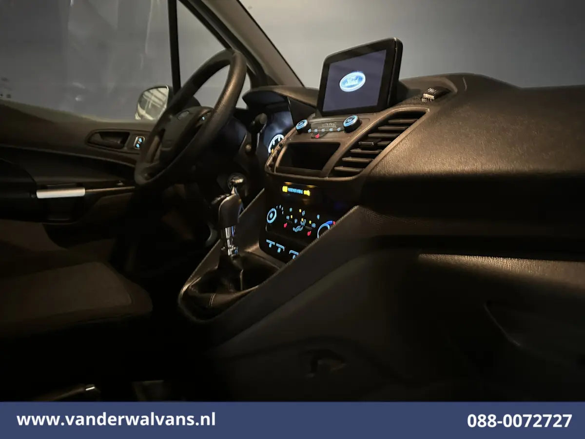 1.5 EcoBlue 100pk L2H1 Euro6 Airco | Camera | Navigatie | Apple Carplay | Stoelverwarming Verwarmde voorruit, Parkeersensoren