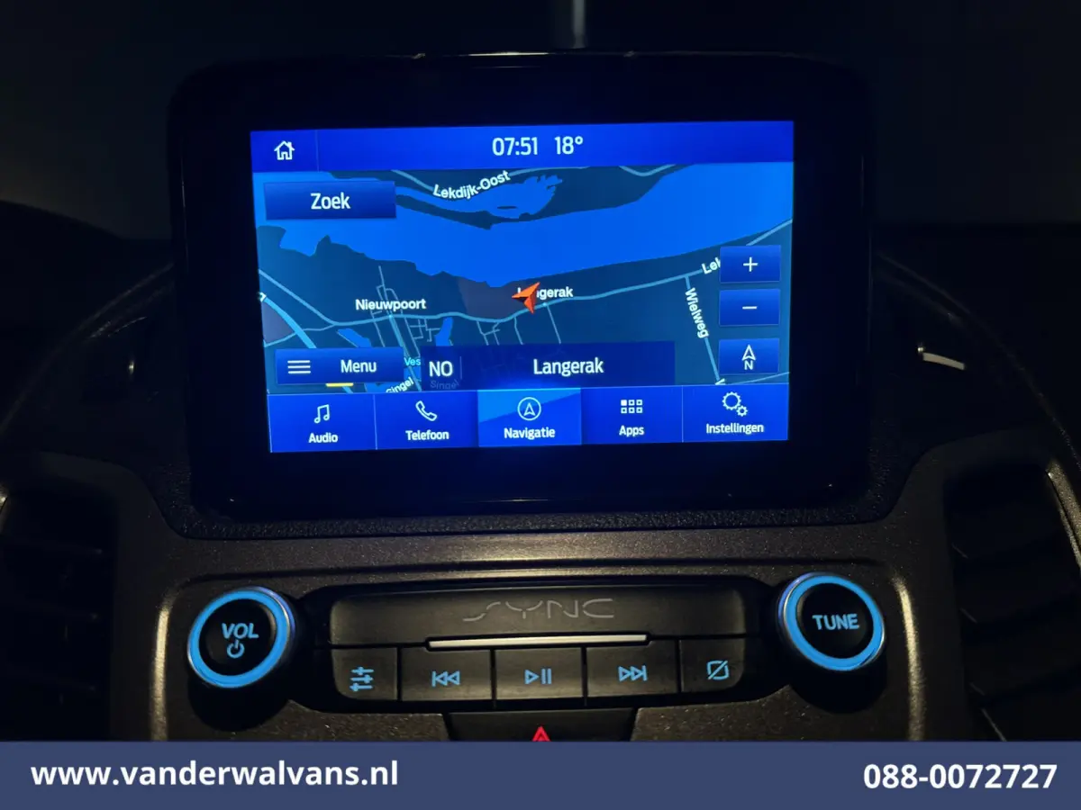 1.5 EcoBlue 100pk L2H1 Euro6 Airco | Camera | Navigatie | Apple Carplay | Stoelverwarming Verwarmde voorruit, Parkeersensoren
