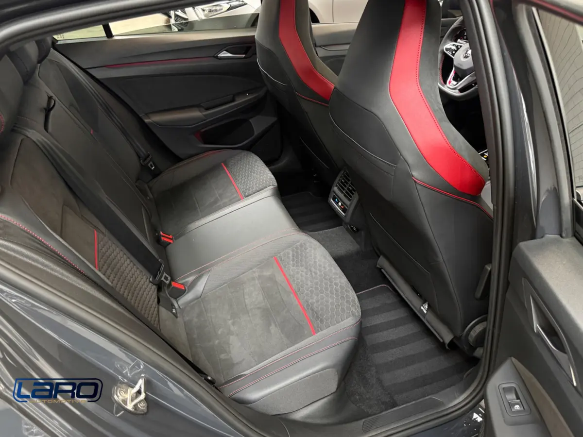2.0 TSI GTI Clubsport | AKRA Pano Camera IQ.Lights Sfeer CarPlay ACC