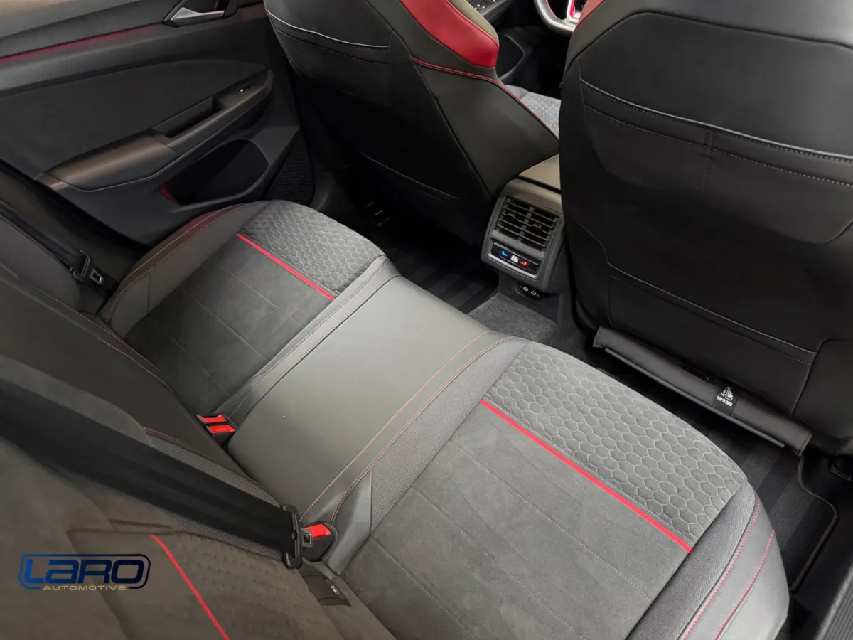 2.0 TSI GTI Clubsport | AKRA Pano Camera IQ.Lights Sfeer CarPlay ACC
