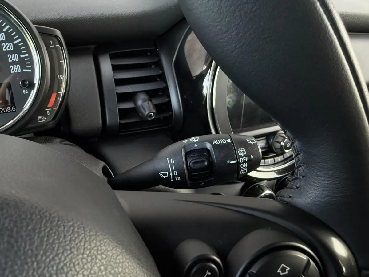 1.5 One Pepper | CarPlay | 1ste eigenaar | Dealer onderhouden | Parkeersensoren | Climate control |