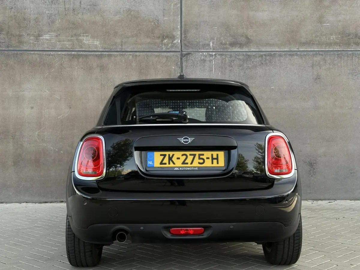 1.5 One Pepper | CarPlay | 1ste eigenaar | Dealer onderhouden | Parkeersensoren | Climate control |