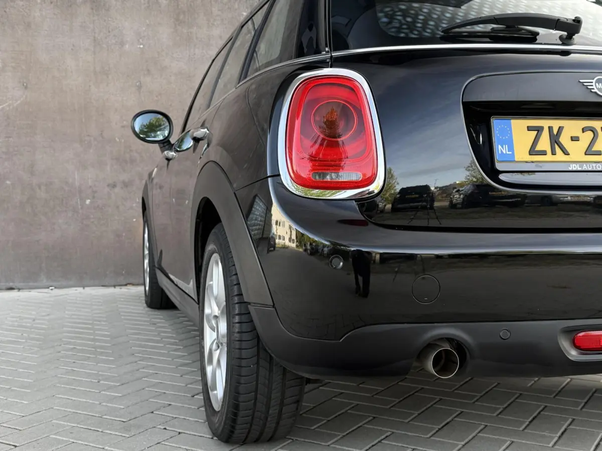 1.5 One Pepper | CarPlay | 1ste eigenaar | Dealer onderhouden | Parkeersensoren | Climate control |