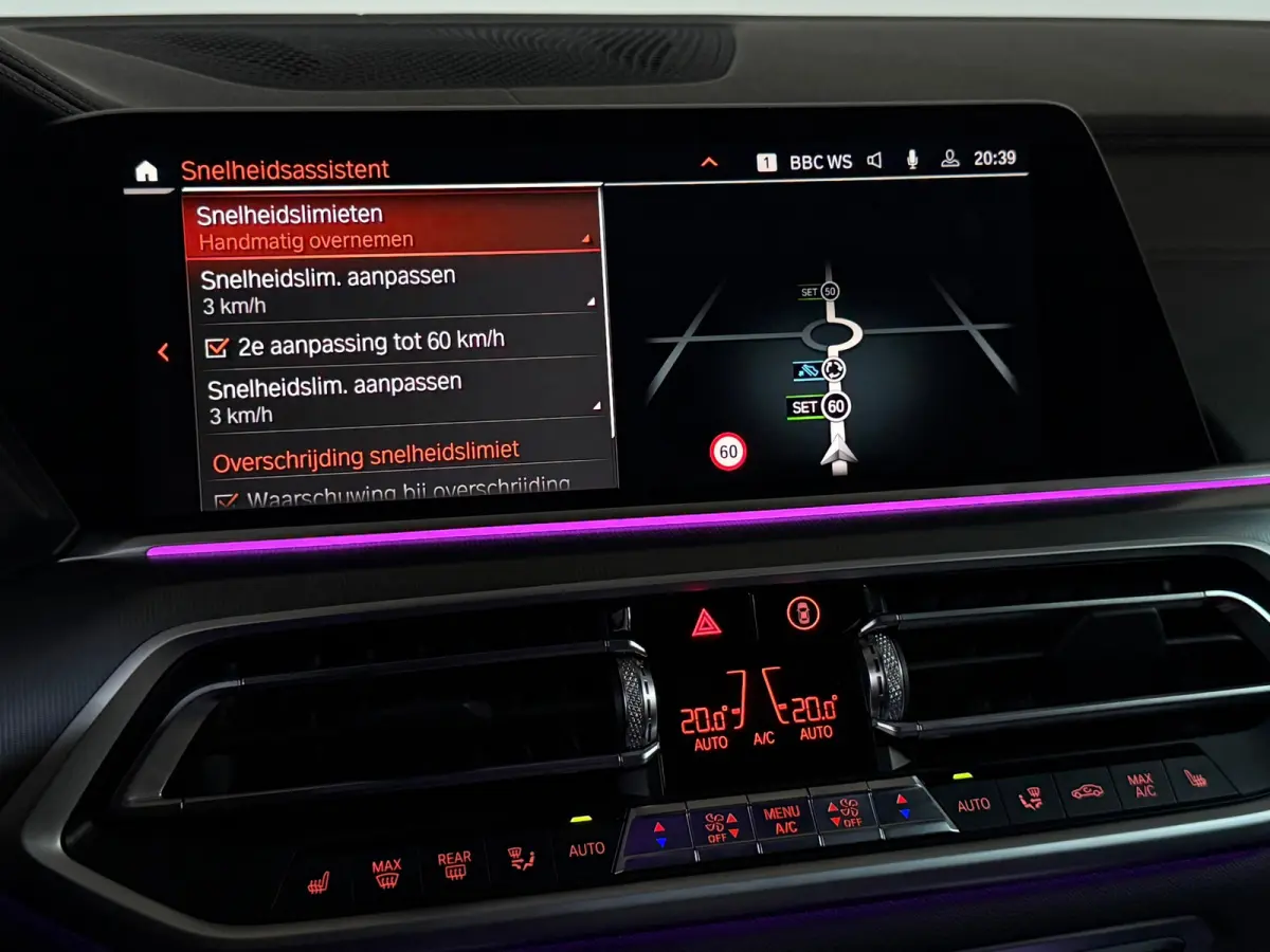 XDrive 45e High Executive M-Sport Pano Luchtvering Sfeer