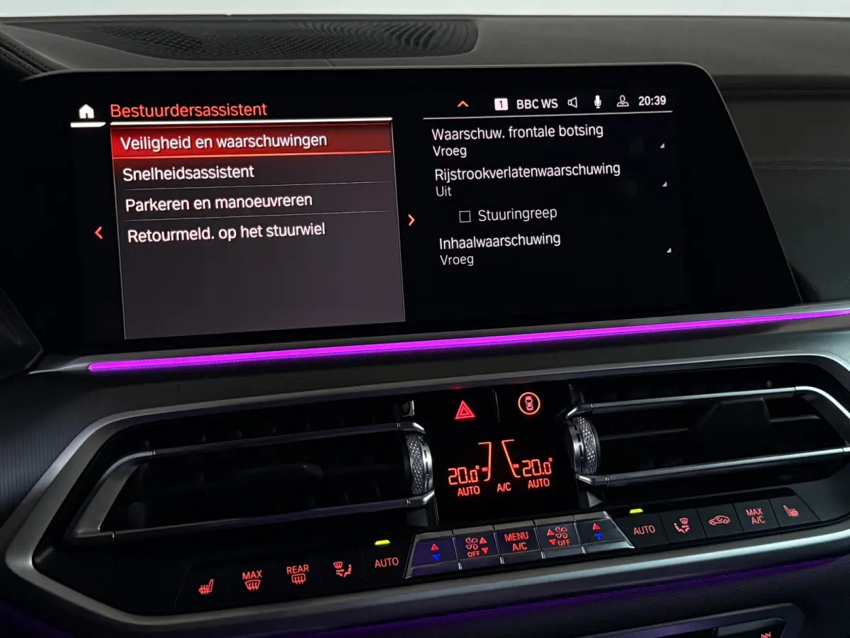 XDrive 45e High Executive M-Sport Pano Luchtvering Sfeer
