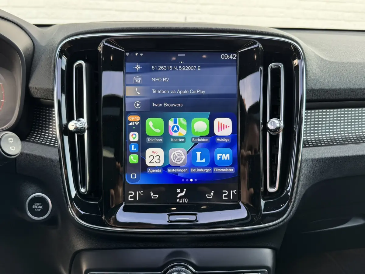 2.0 T4 R-Design Automaat Pano Trekhaak Camera Adaptive Cruise Leder Carplay Harman/Kardon All-Season banden