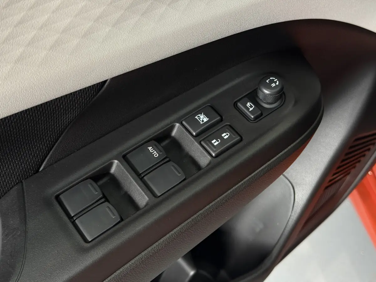 1.2 Comfort + Hyb | Aut | Navi | 16" | Carplay | Stoelverwarming | ACC | Dodehoek | 100% Suzuki Onderhouden!