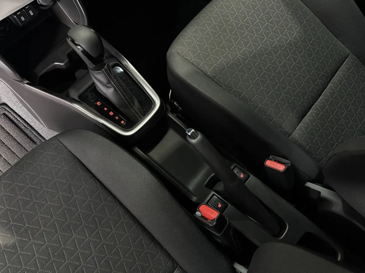 1.2 Comfort + Hyb | Aut | Navi | 16" | Carplay | Stoelverwarming | ACC | Dodehoek | 100% Suzuki Onderhouden!