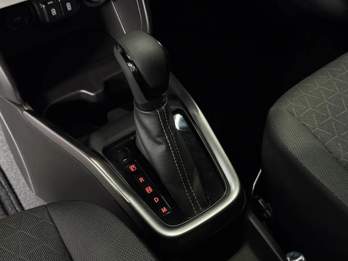1.2 Comfort + Hyb | Aut | Navi | 16" | Carplay | Stoelverwarming | ACC | Dodehoek | 100% Suzuki Onderhouden!
