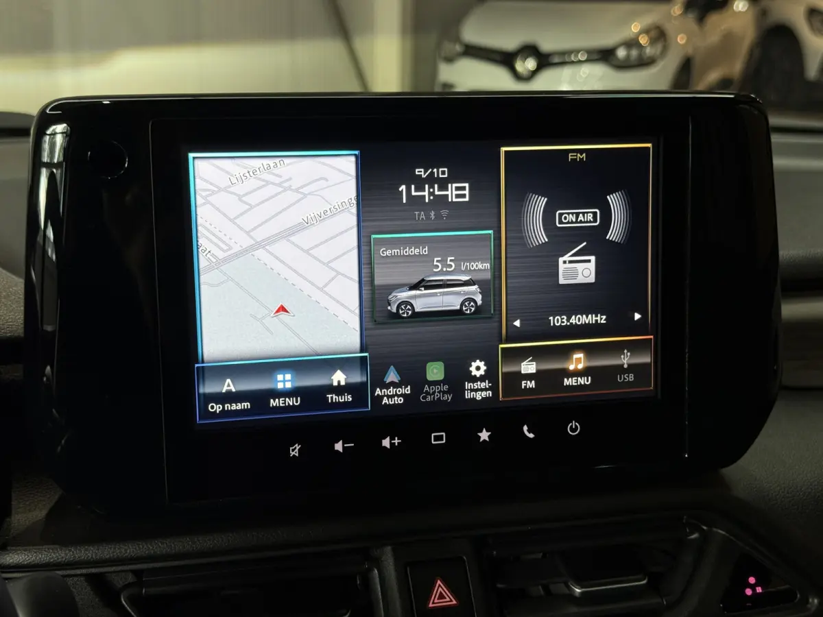 1.2 Comfort + Hyb | Aut | Navi | 16" | Carplay | Stoelverwarming | ACC | Dodehoek | 100% Suzuki Onderhouden!