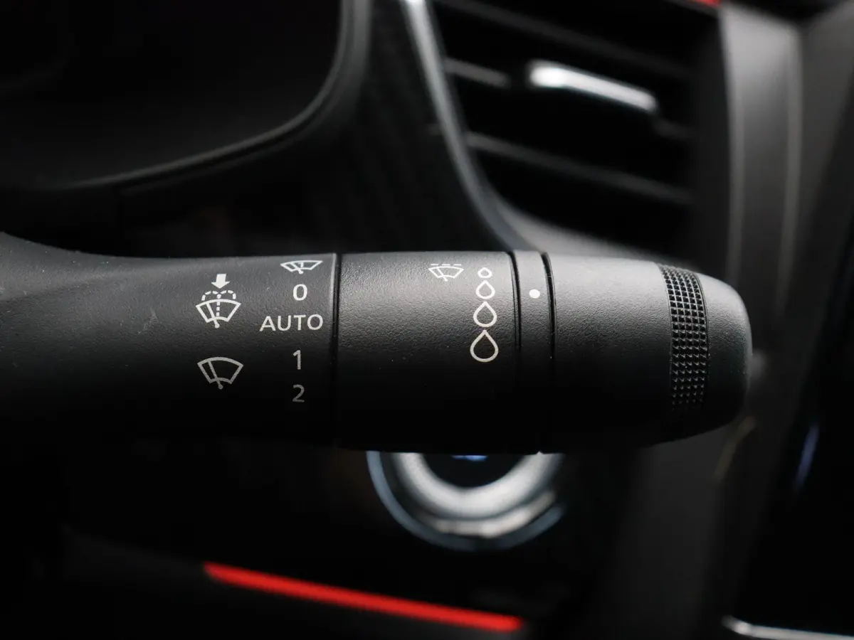 1.6 E-Tech hybrid 145 R.S. Line | Stoel-stuur verwarming | Achteruitrijcamera | Elektrisch verstelbare voorstoelen | Adaptieve Cruise Control |