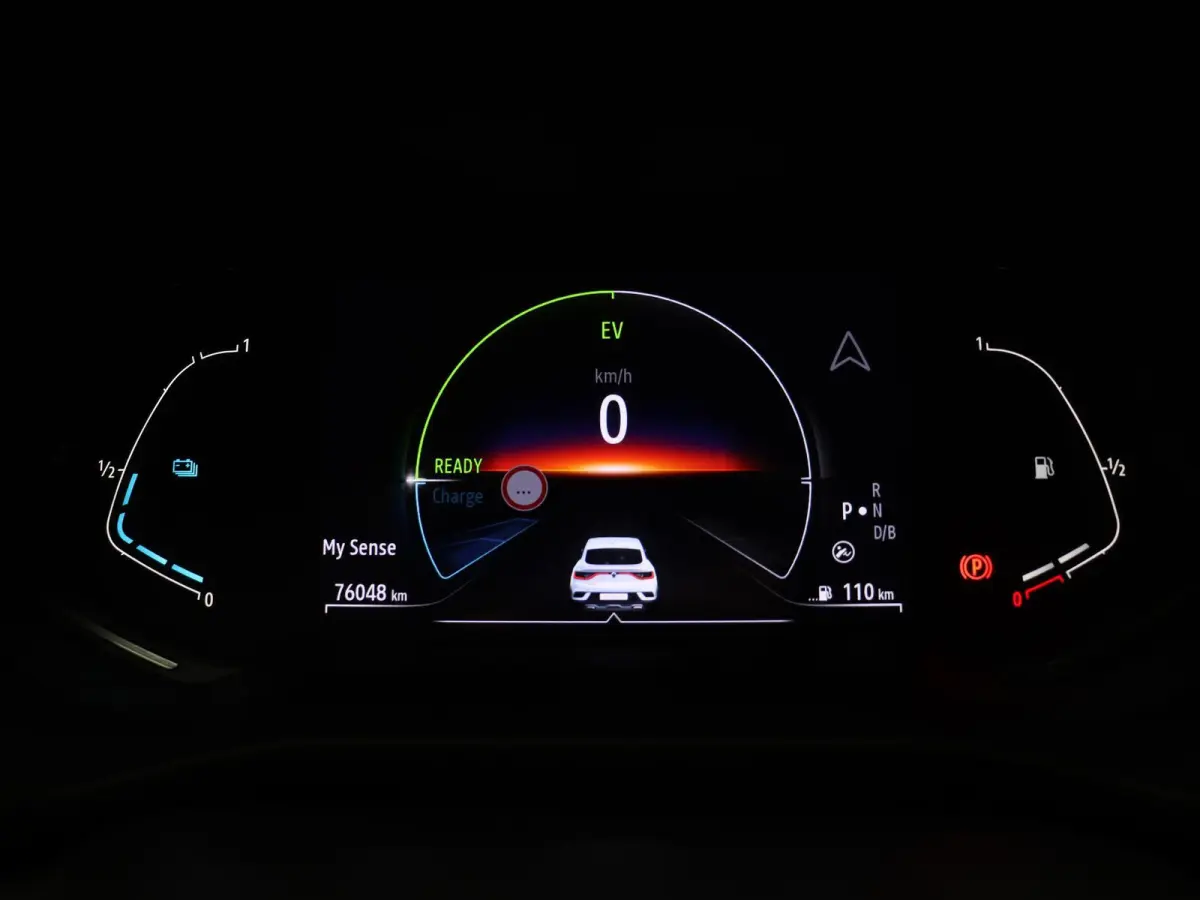 1.6 E-Tech hybrid 145 R.S. Line | Stoel-stuur verwarming | Achteruitrijcamera | Elektrisch verstelbare voorstoelen | Adaptieve Cruise Control |