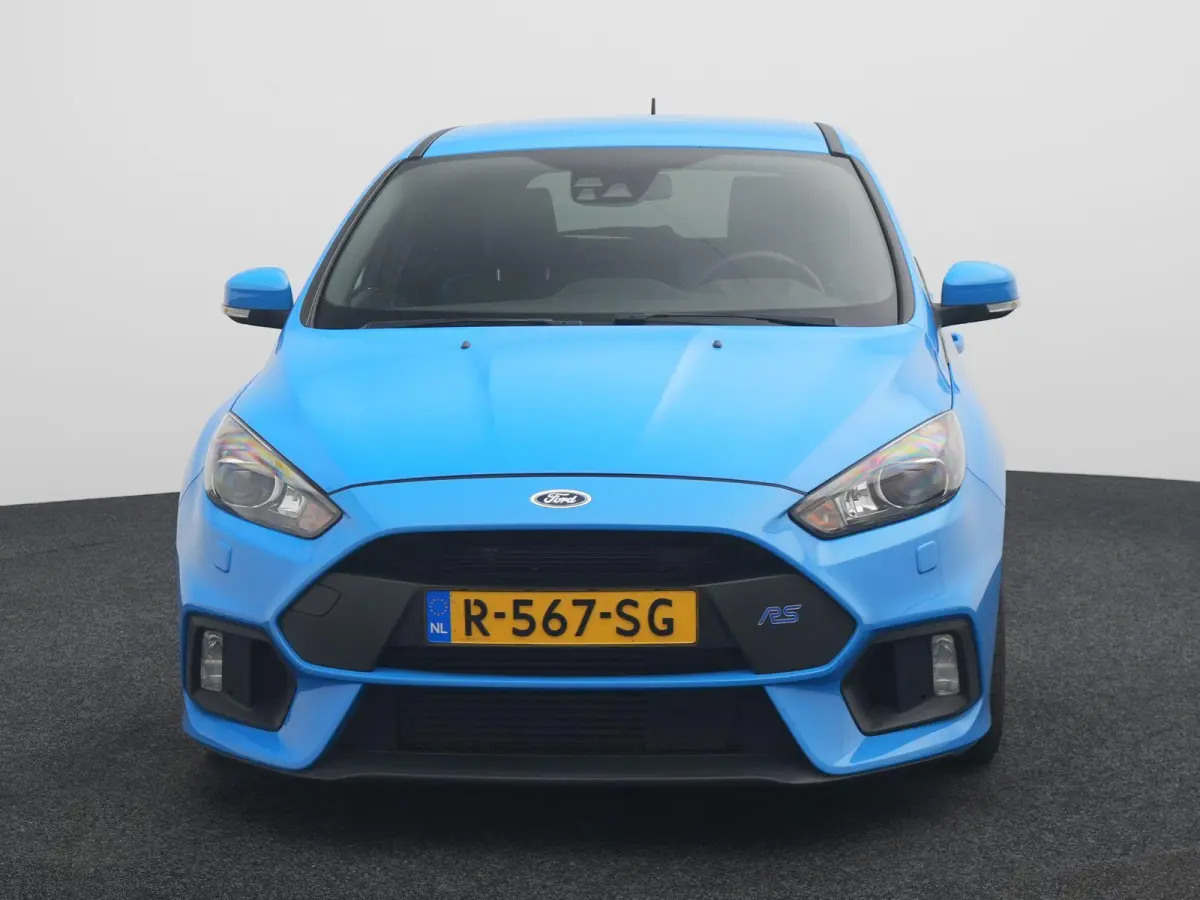 2.3 RS | Performance Pack RS | Drift Mode / Circuit Mode | Camera | Apple Car Play / Android Play | Sport Onderstel | 12 Maanden Garantie |