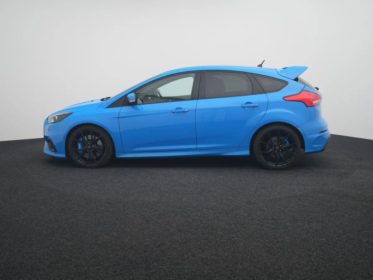 2.3 RS | Performance Pack RS | Drift Mode / Circuit Mode | Camera | Apple Car Play / Android Play | Sport Onderstel | 12 Maanden Garantie |