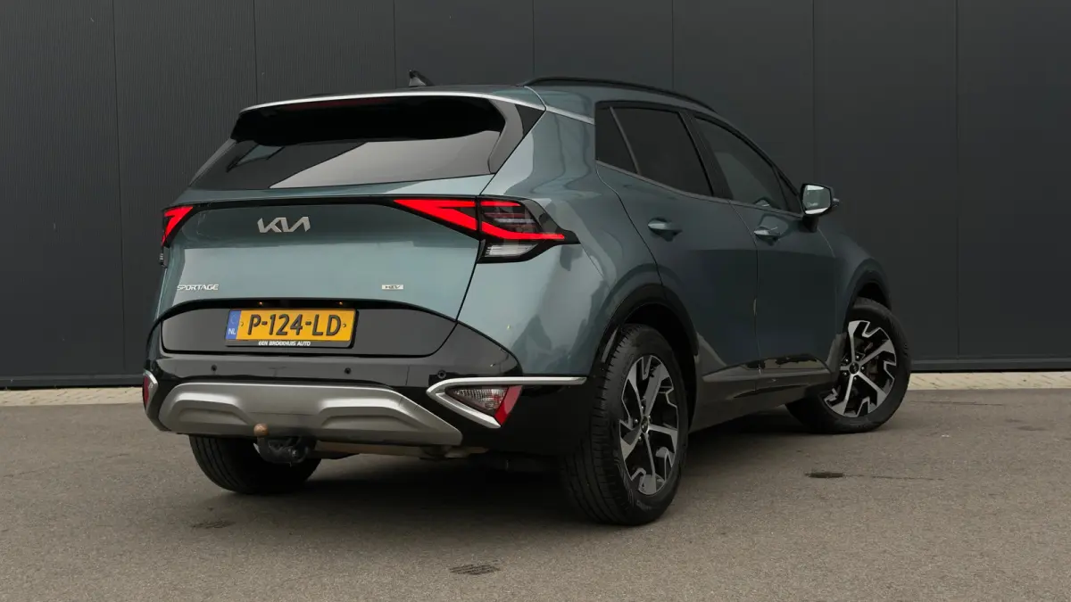 230pk 1.6 T-GDi Hybrid DynamicPlusLine | Trekhaak | Panoramadak | Adaptive Cruise S&G | Achteruitrijcamera | 18" |