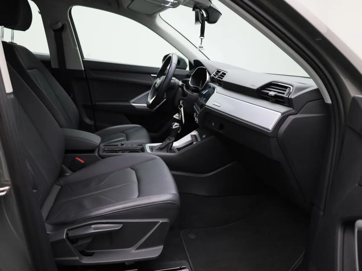 35 TFSI S tronic Advanced Edition 150 PK | Automaat | Leder interieur | Navigatie | Camera | Stoelverwarming | Cruise Control | Lichtmetalen velgen | LED |