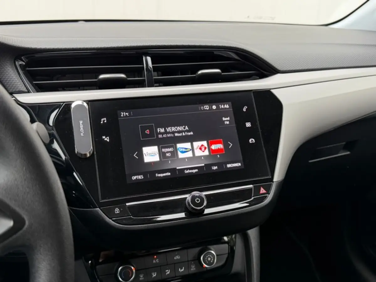 1.2 Turbo 100PK Edition met CarPlay, PDC, 16inch Velgen